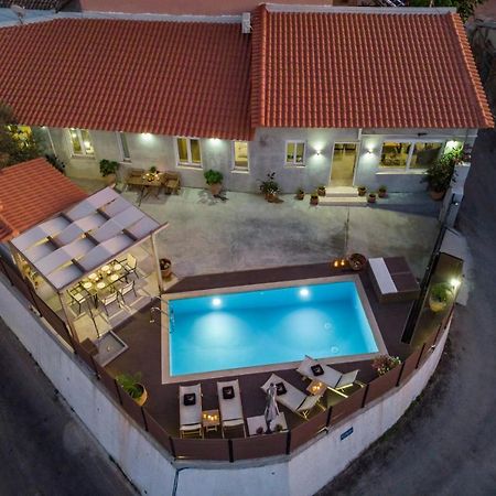Villa Roxanne Galatas  Ngoại thất bức ảnh