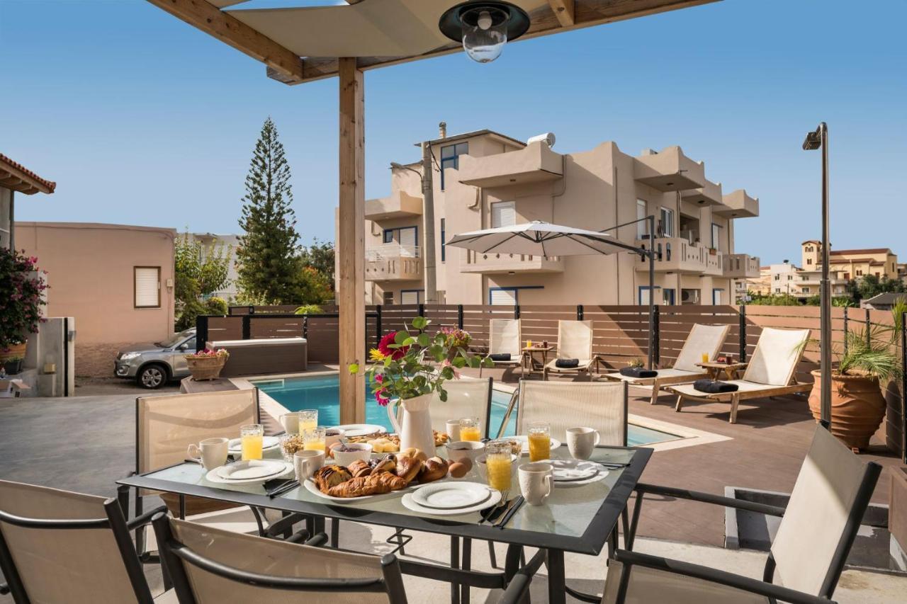 Villa Roxanne Galatas  Ngoại thất bức ảnh