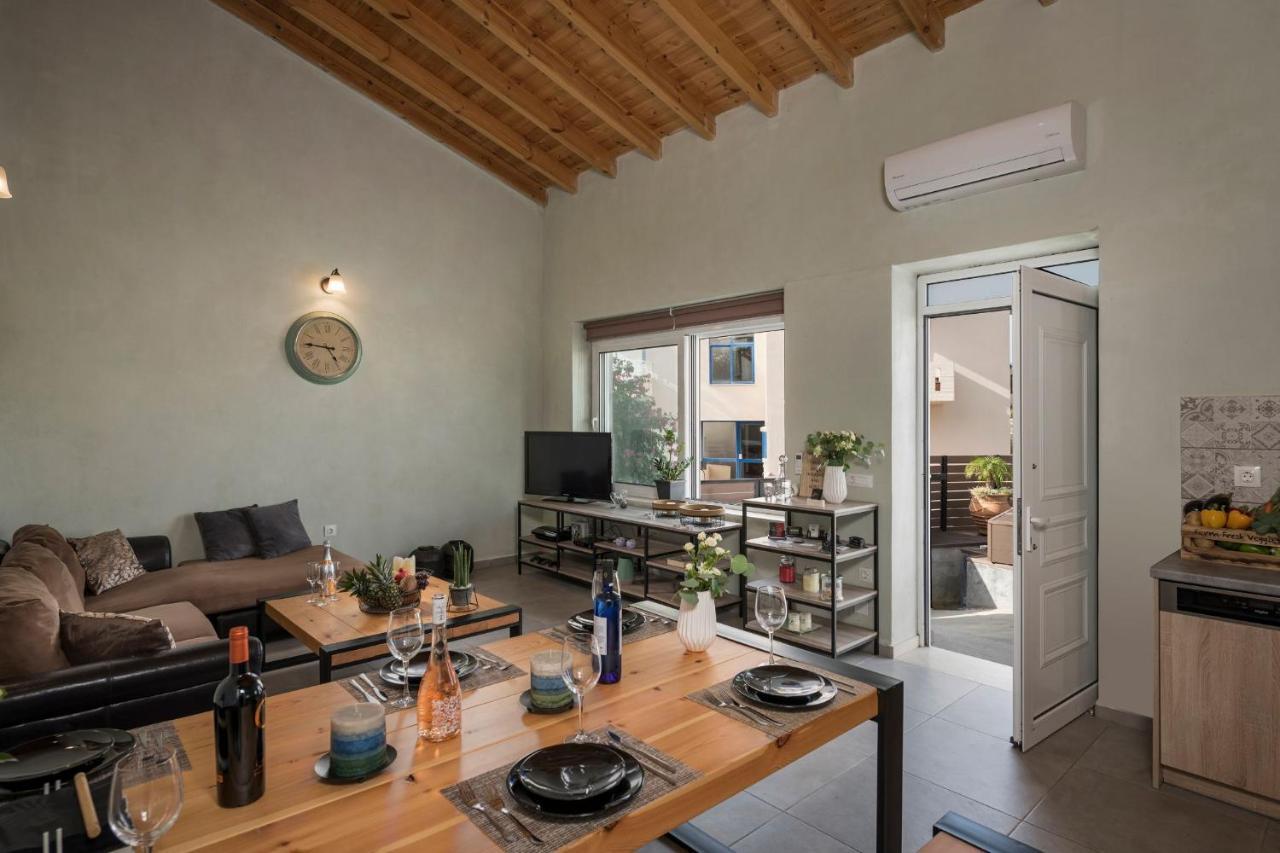 Villa Roxanne Galatas  Ngoại thất bức ảnh