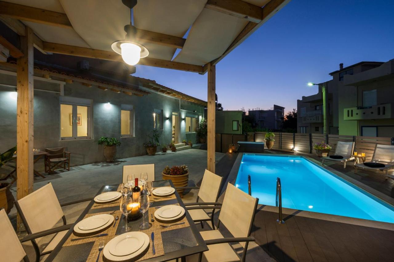 Villa Roxanne Galatas  Ngoại thất bức ảnh