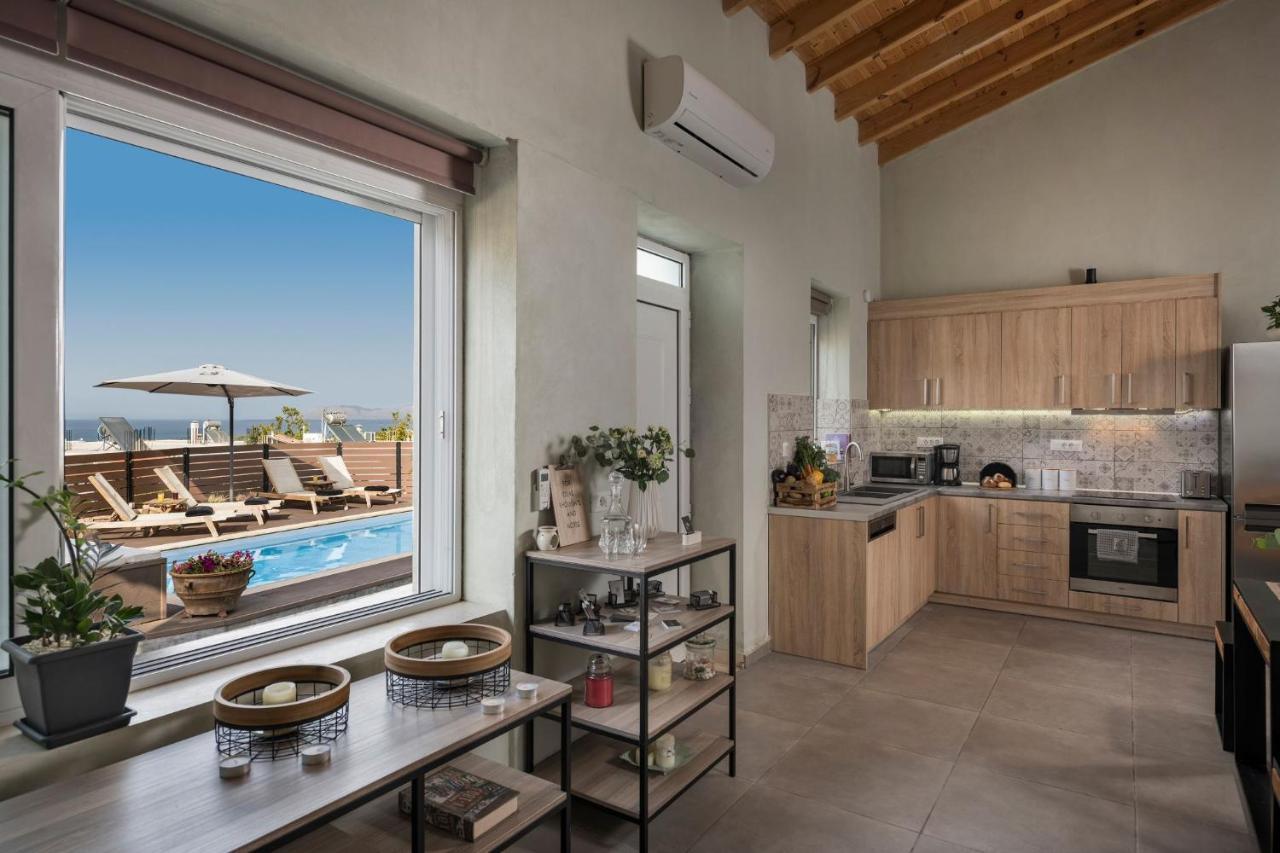 Villa Roxanne Galatas  Ngoại thất bức ảnh