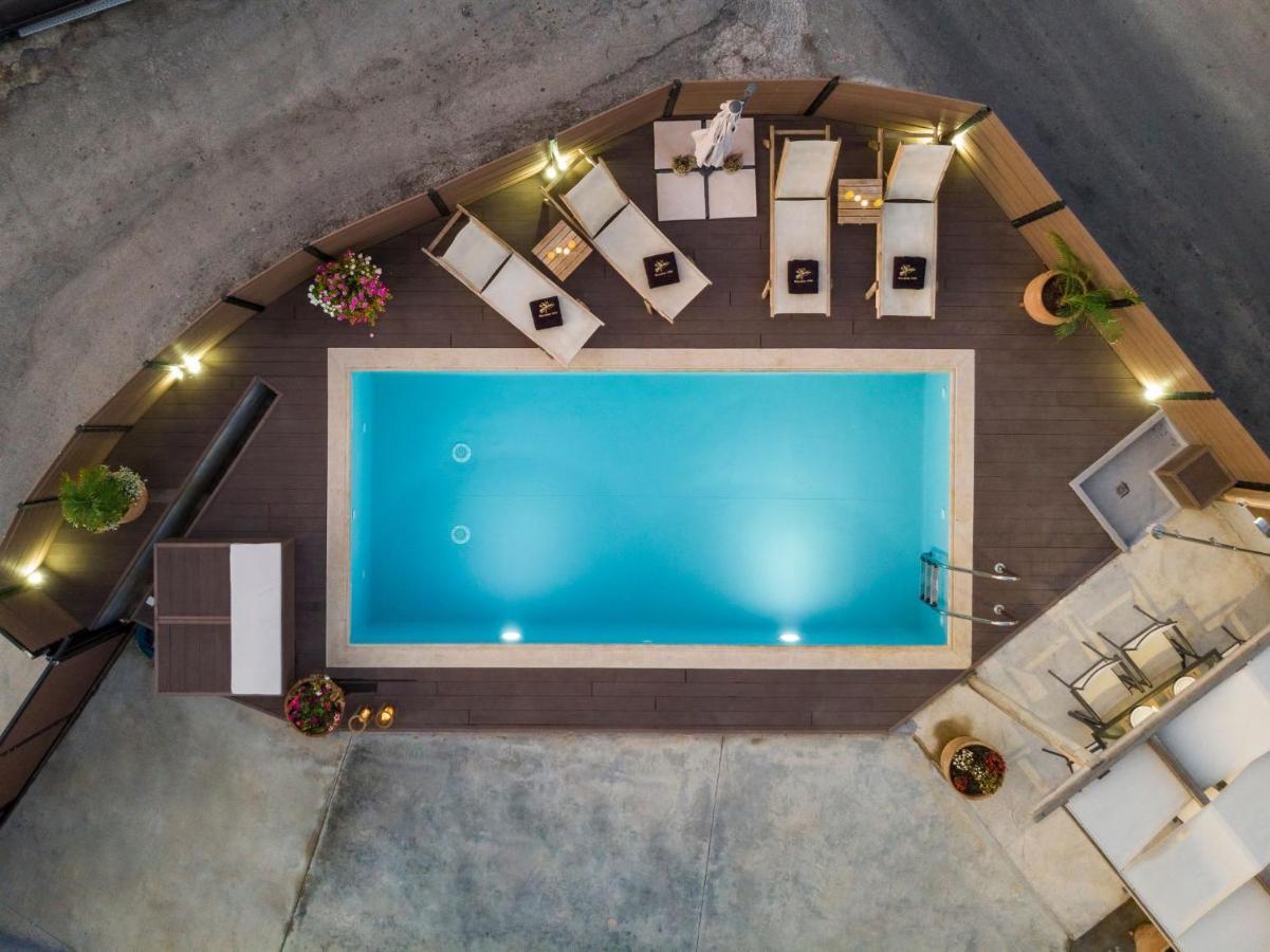 Villa Roxanne Galatas  Ngoại thất bức ảnh