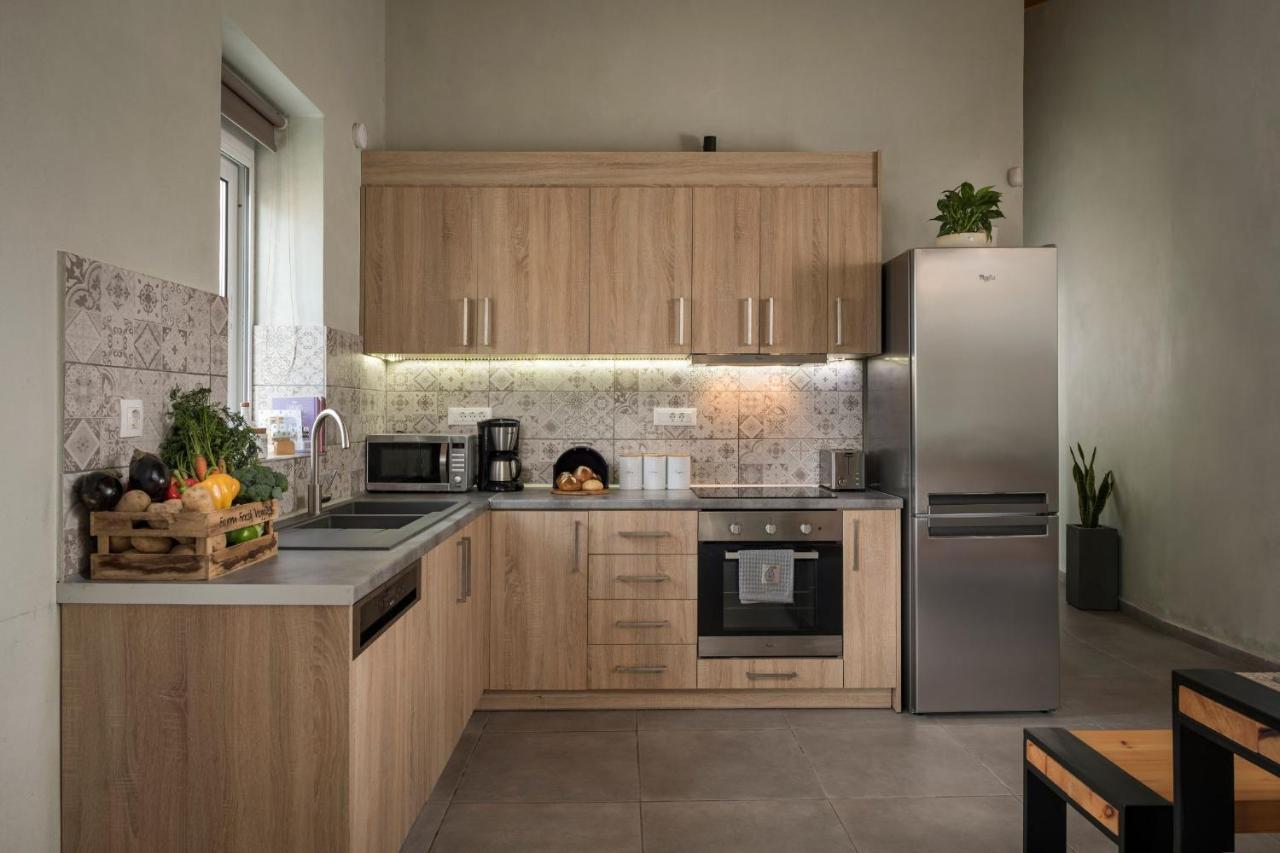 Villa Roxanne Galatas  Ngoại thất bức ảnh