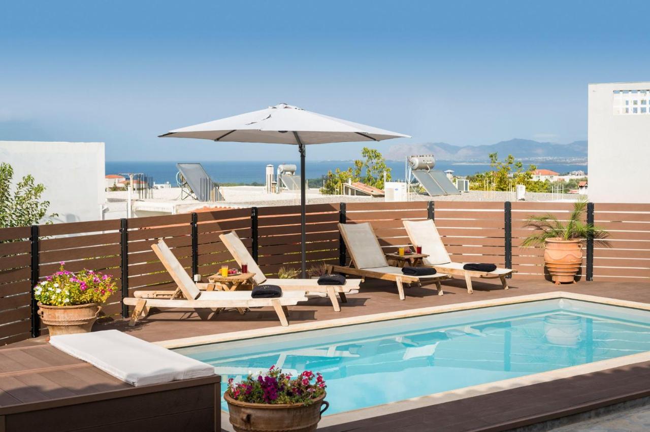 Villa Roxanne Galatas  Ngoại thất bức ảnh